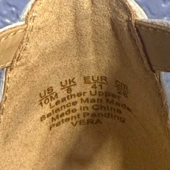 Women’s Naturalizer Heels - Picture 8 of 9